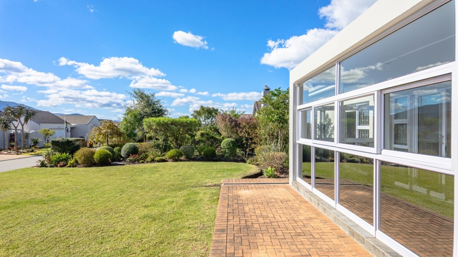 3 Bedroom Property for Sale in Groenkloof Retirement Village Western Cape